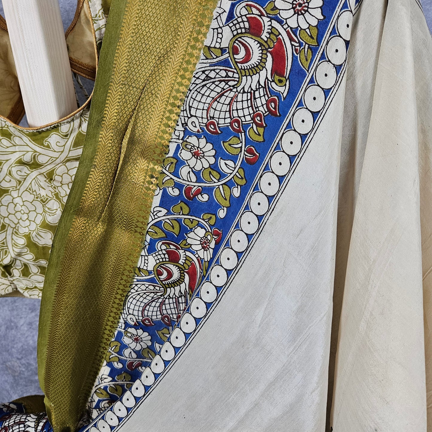 Bright Cream Chennur Kalamkari Silk Saree