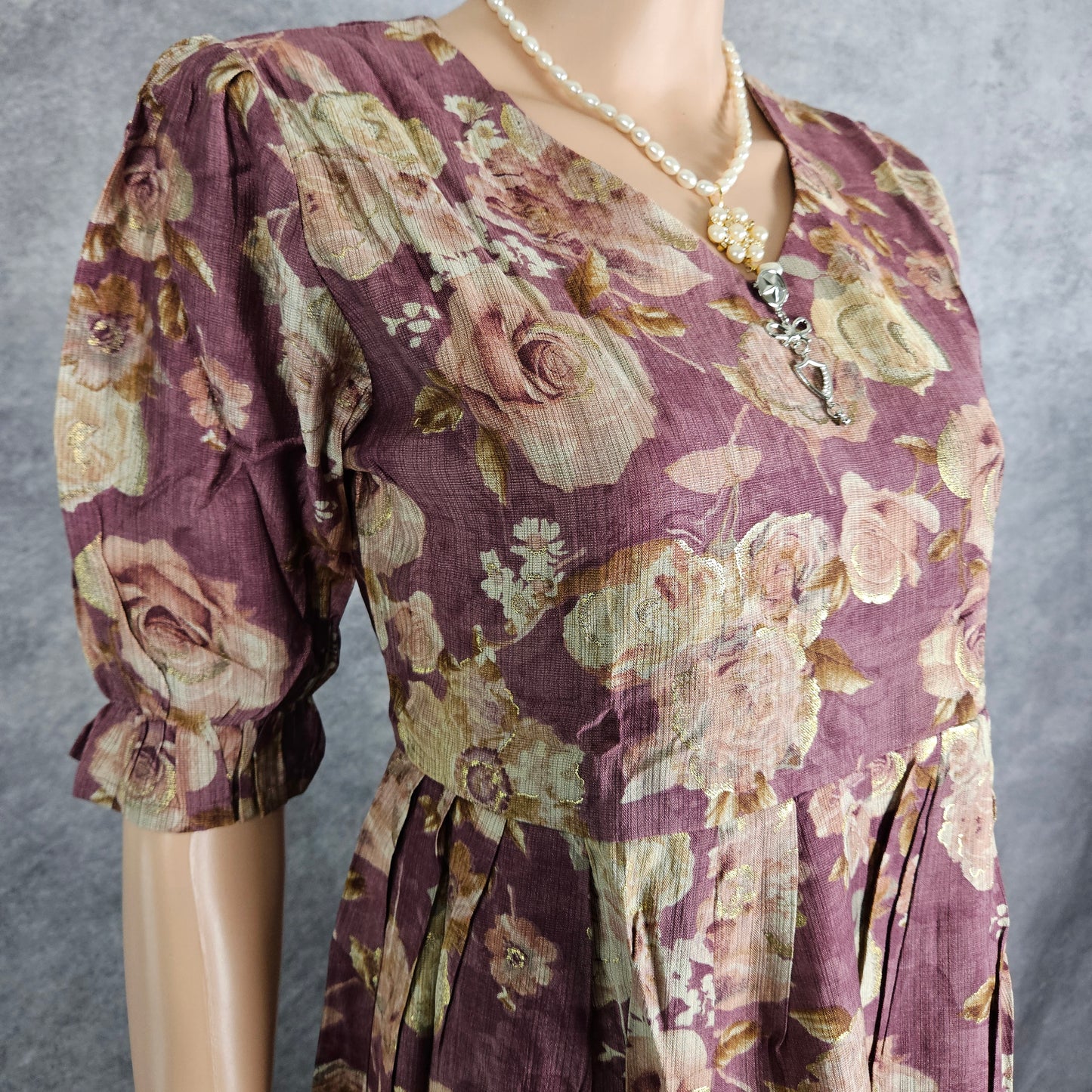 Opera Mauve Pink Floral Vertican Frock