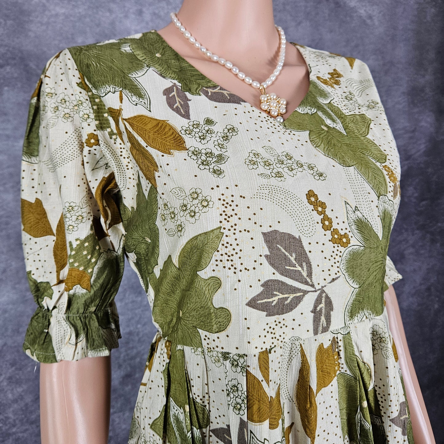 Cream Vertican / Green Floral Frock
