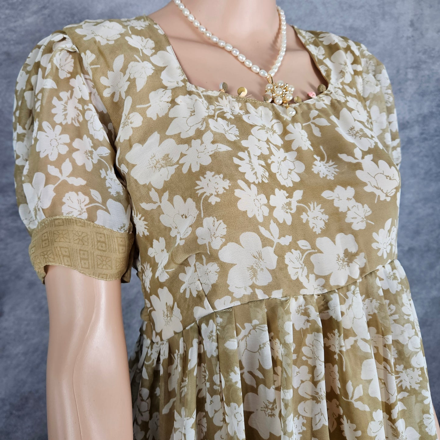 Clouded Beige Georgette Frock